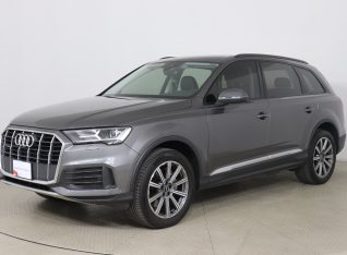 Audi Q7 Attraction 45TFSI